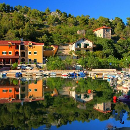 Villa Barbara Skradin Eksteriør billede